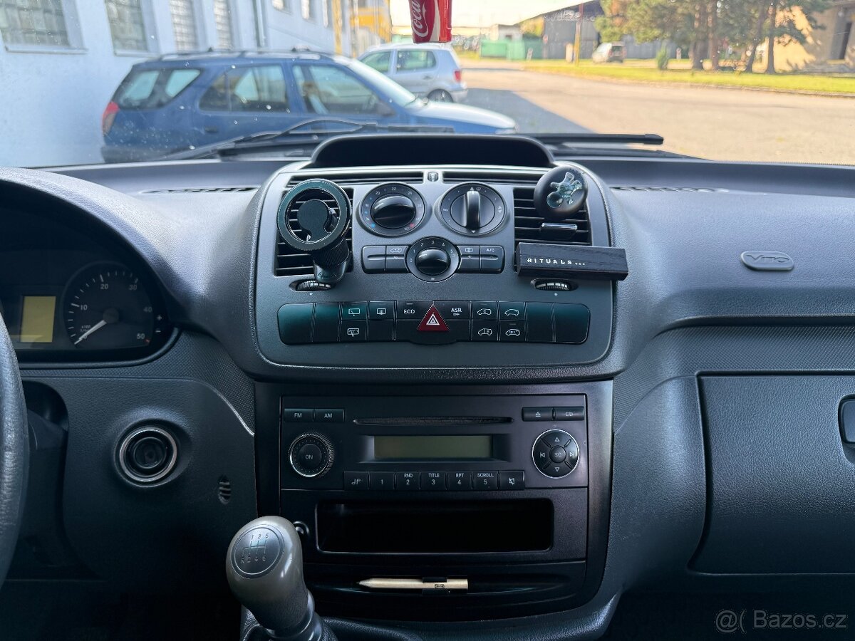 Mercedes-Benz Vito W639 113 CDI Blueefficiency - 14