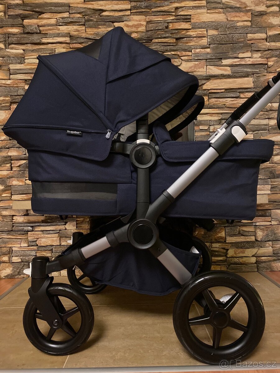 Aktuální model Bugaboo Donkey 5 Classic navy - 14