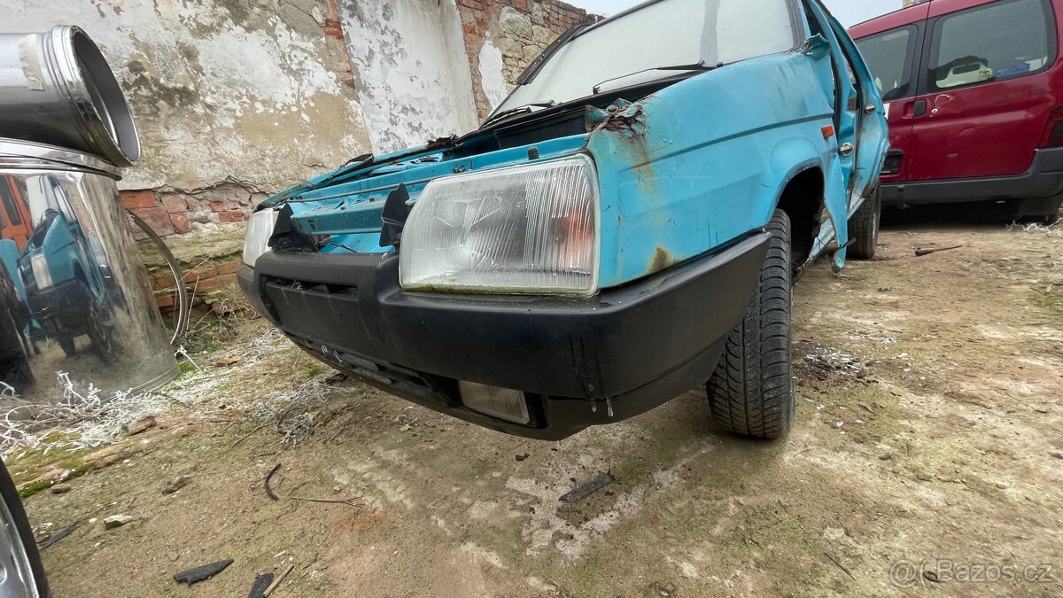 Prodám zbytky ND Škoda Favorit - 14