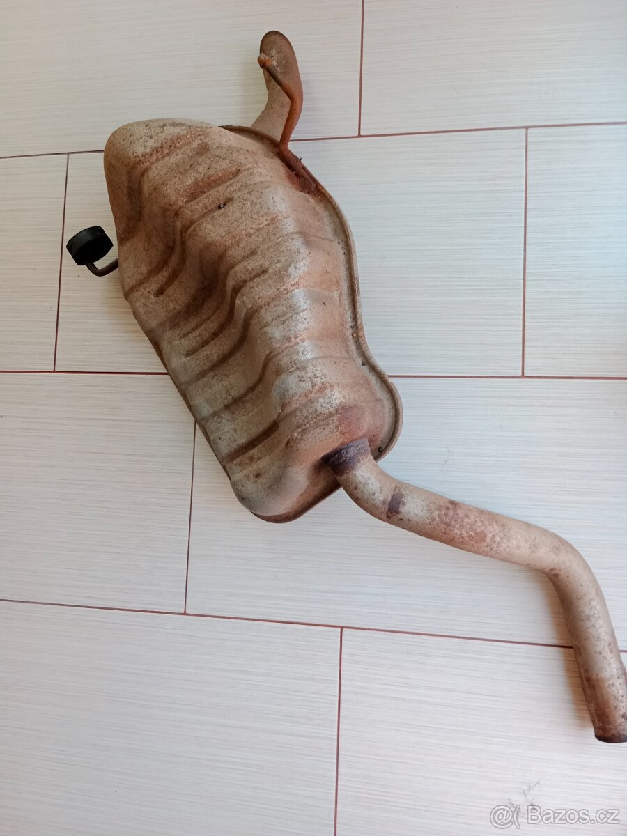 Prodám zbylé díly na Punto - 14