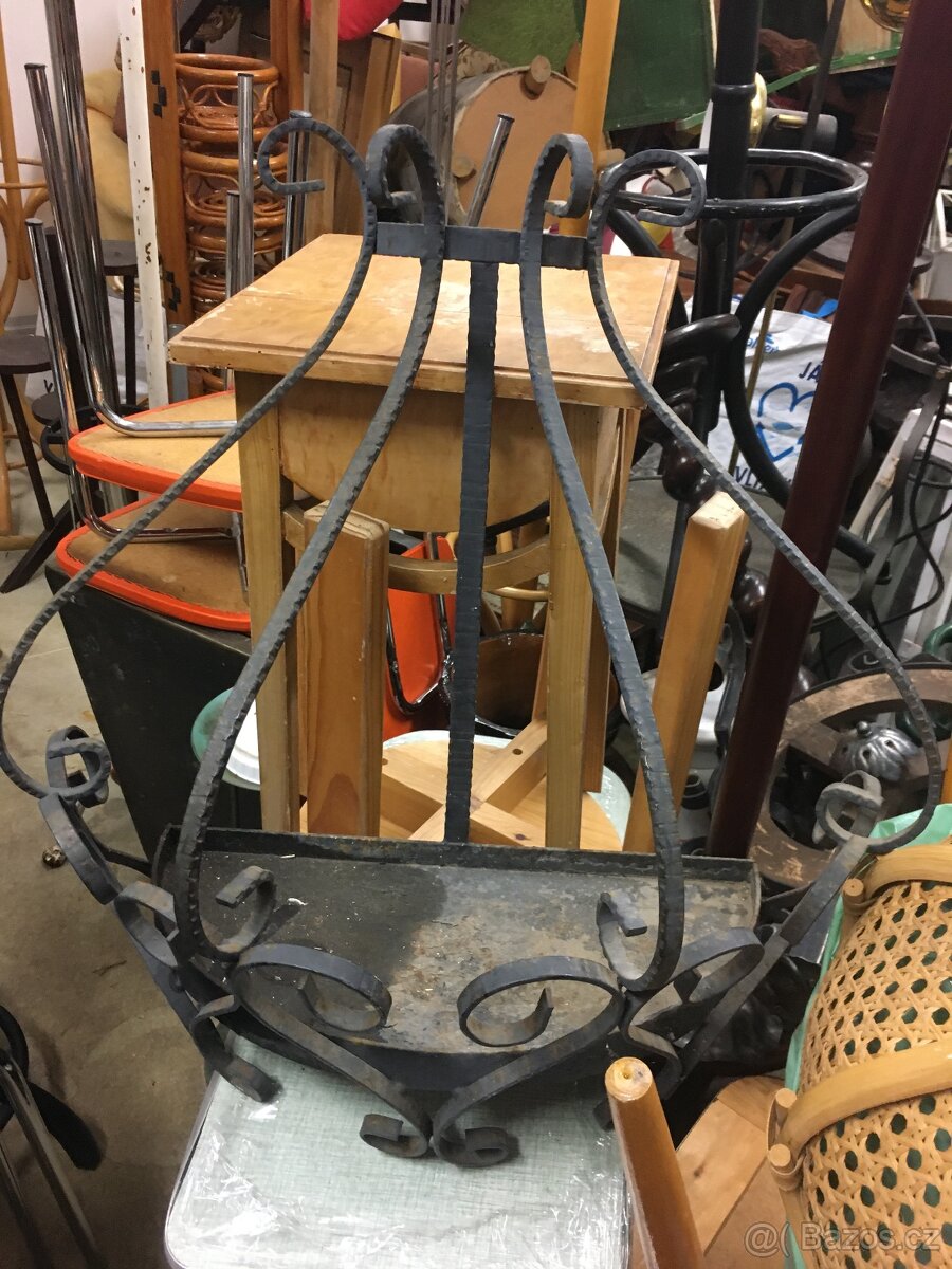 Zahradni stolek - 14