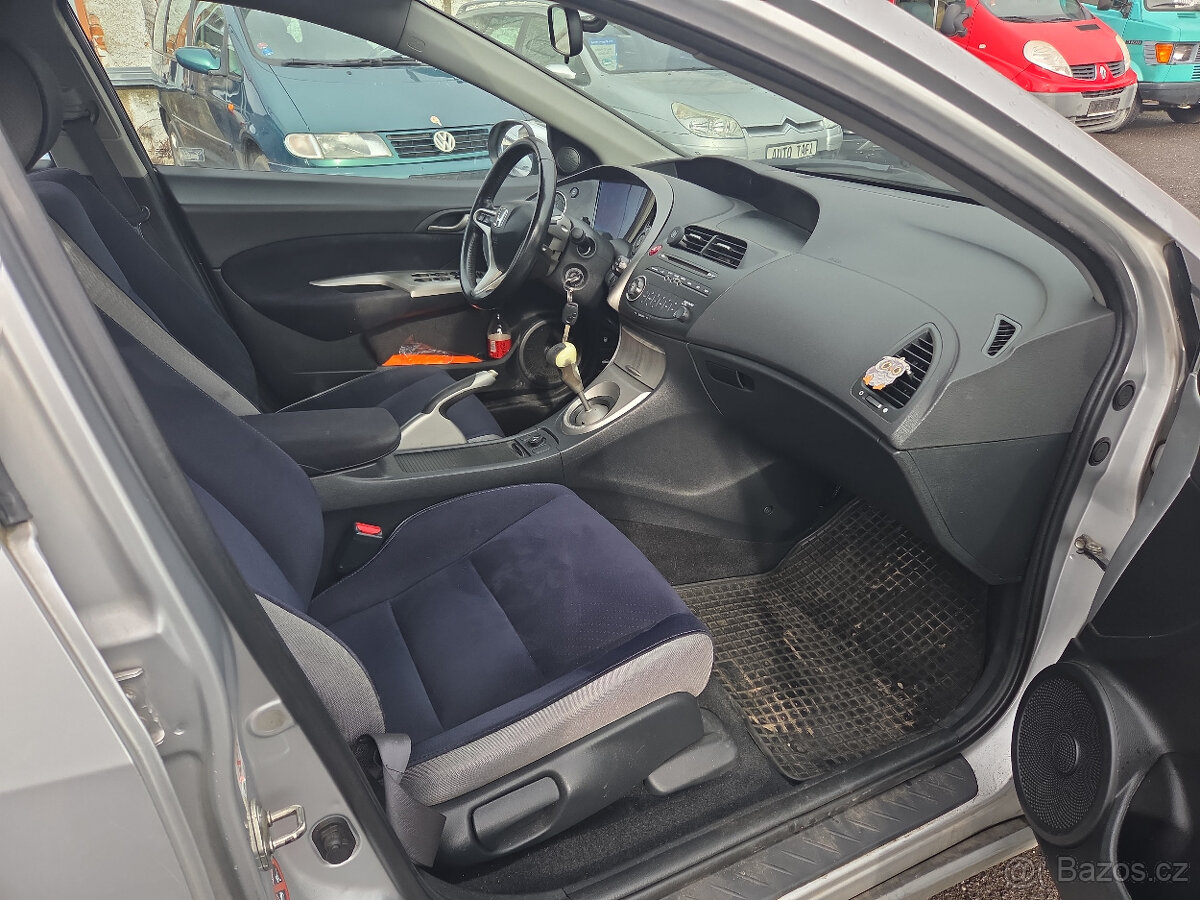 Honda Civic 2.2 diesel - 14