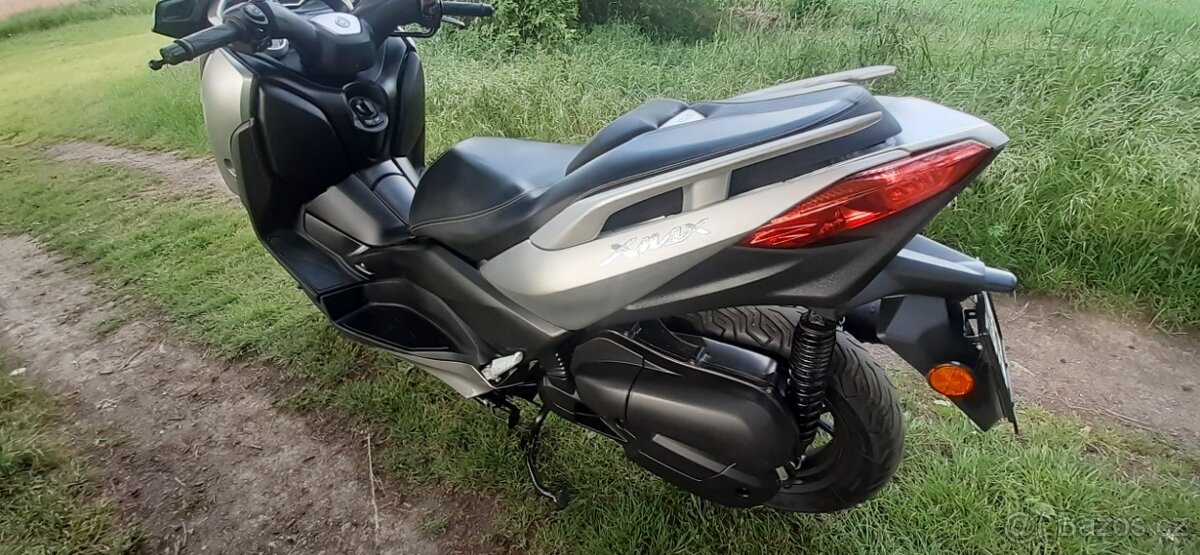 Yamaha X max 125 (2018 nové v čr ) - 14