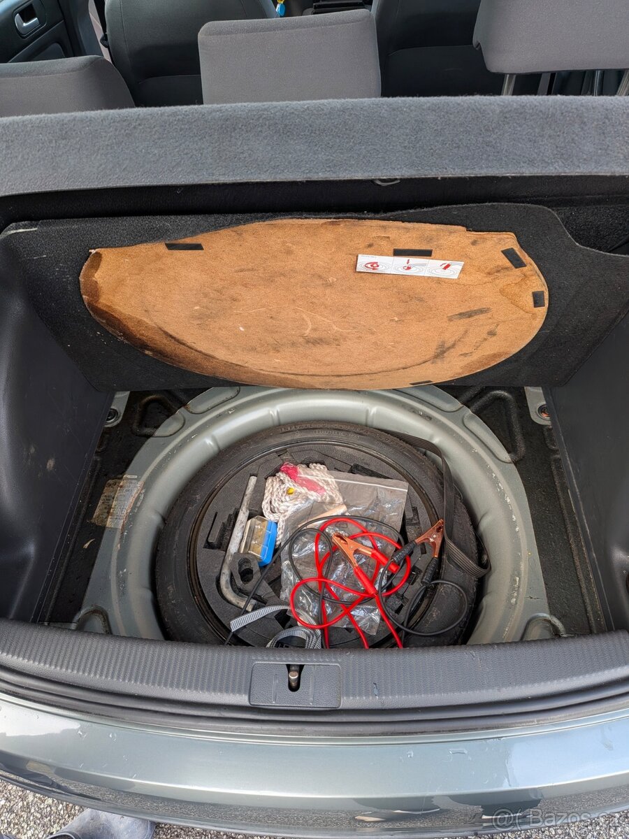 Prodám VW Golf Plus 1.6 MPI (2005) - 14