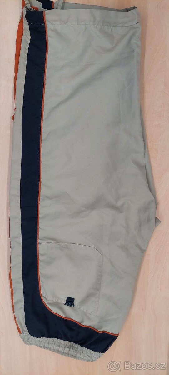 Šortky, bermudy Adidas a jiné - 14