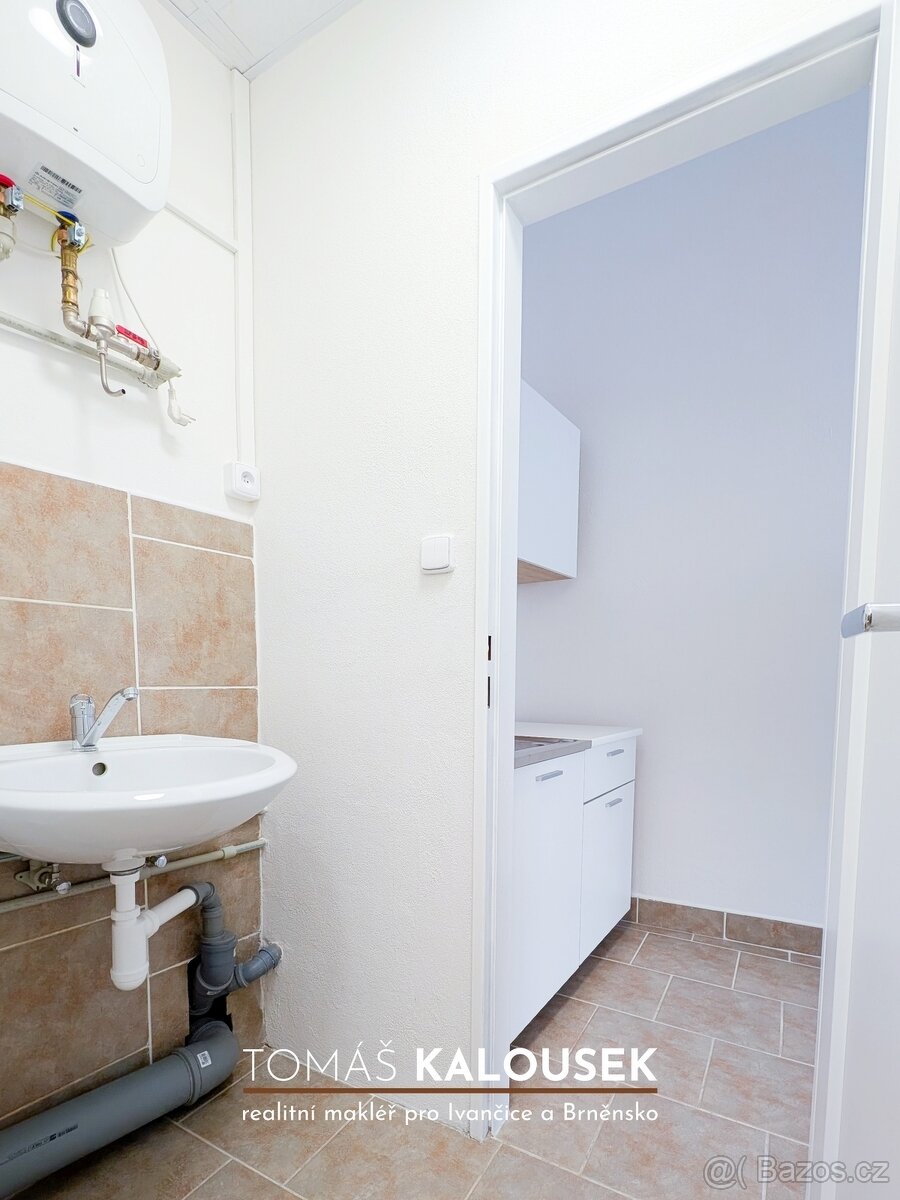 Pronájem: komerční prostor v srdci historických Dolních Koun - 14