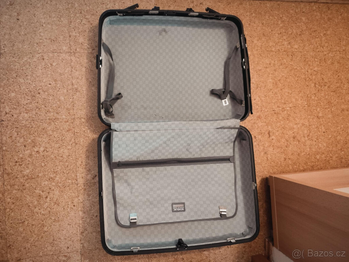 Cestovní kufry skořepinové - 14