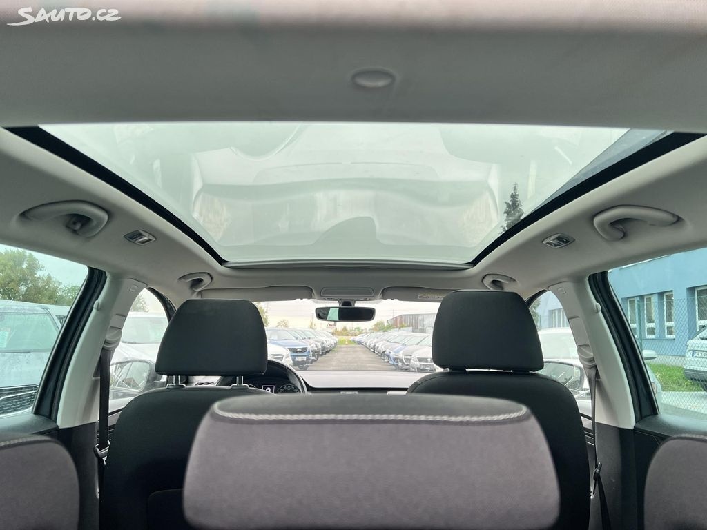 🚗 Škoda Rapid Spaceback CLEVER 1.0TSi 70kw - 14