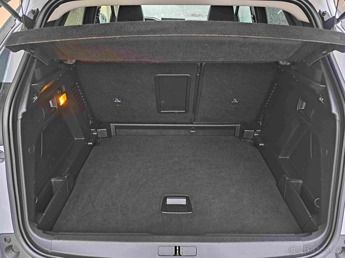 Peugeot 3008 1,2 PT ALLURE - 1828 - 14