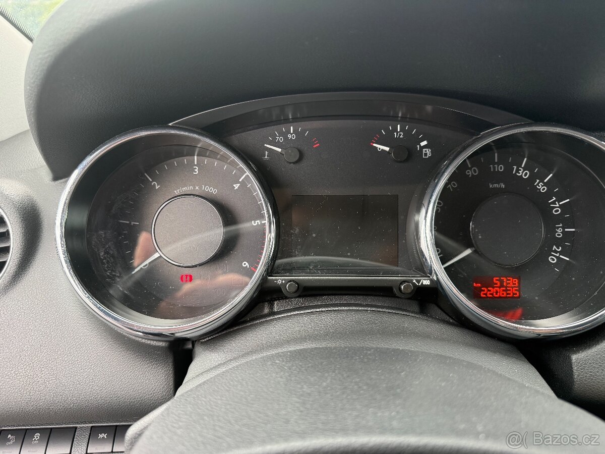 Peugeot 5008, 7míst, 2.0 hDi, 110 kW, rozvody - 14