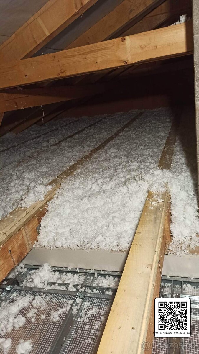 Pěnová foukaná izolace Supafil a Purking & Anhydritový potěr - 14