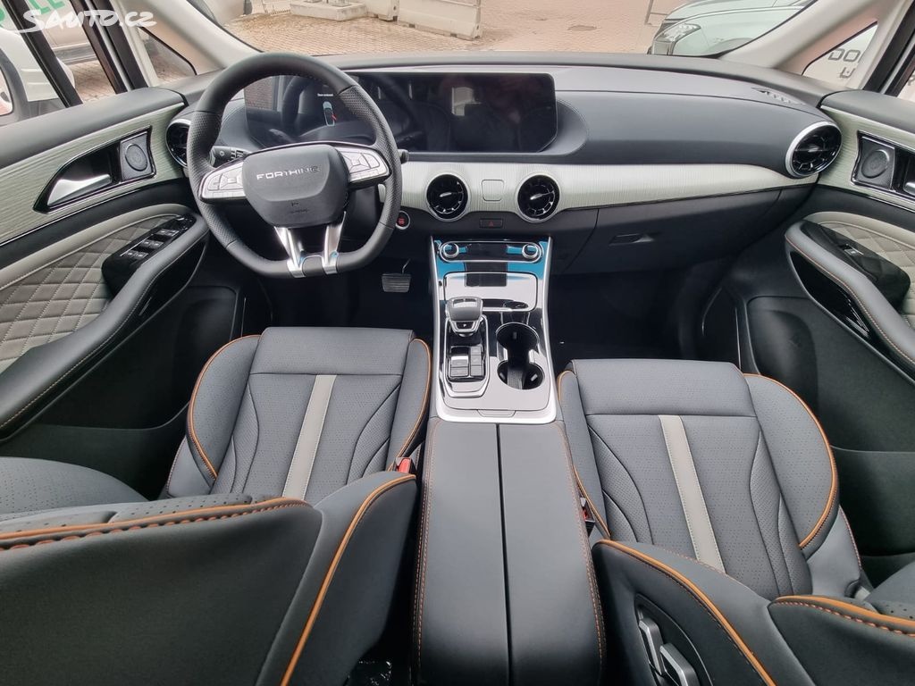 Dongfeng U-Tour, Exclusive FR - 14