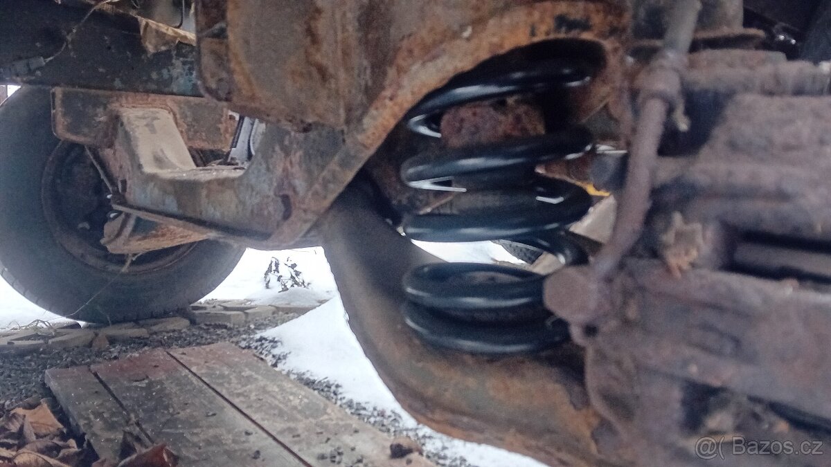 Ford transit 2,5D MK5 díly - 14