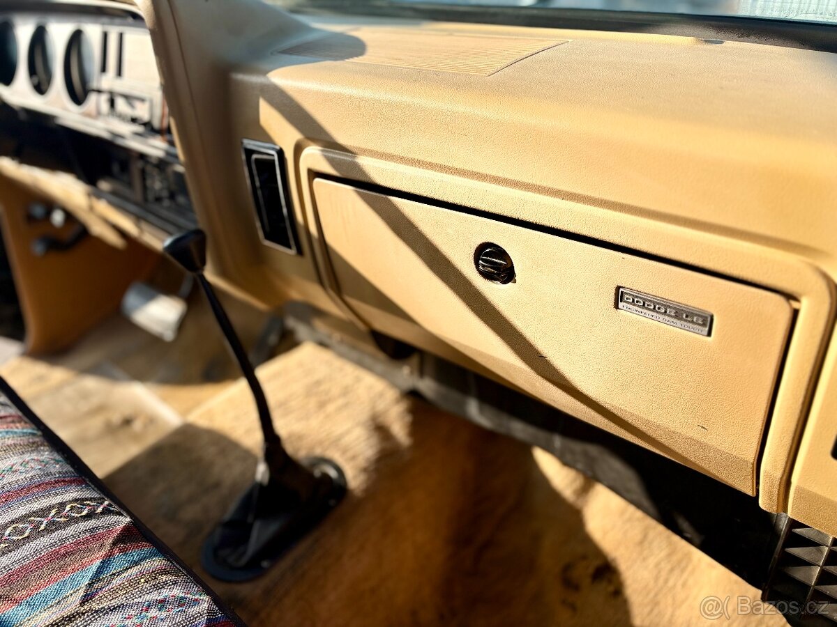 1989 Dodge W200 Power RAM | 5.9 V8 | 4x4 | Odpočet DPH - 14