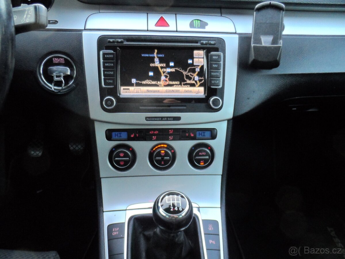 VW Passat B6 2.0 TDI 103KW Sportline,Xenon,Navi - 14