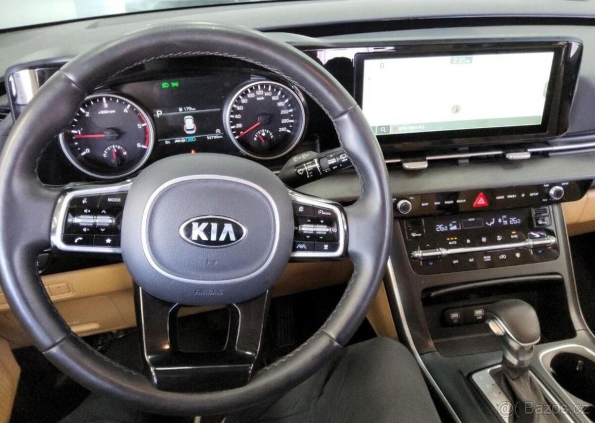 Kia Carnival 2.2-9 MÍST-VŮZ NA CESTĚ - 14