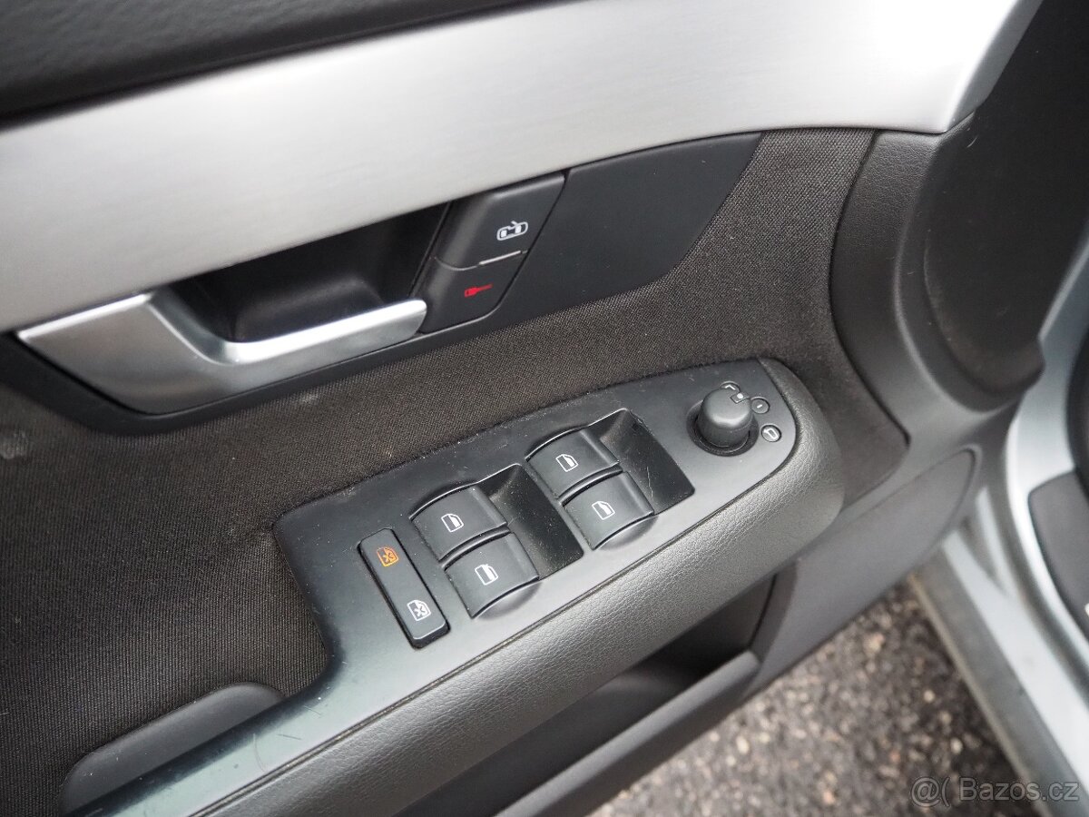 Audi A4 2.0 TDI S-Line - 14