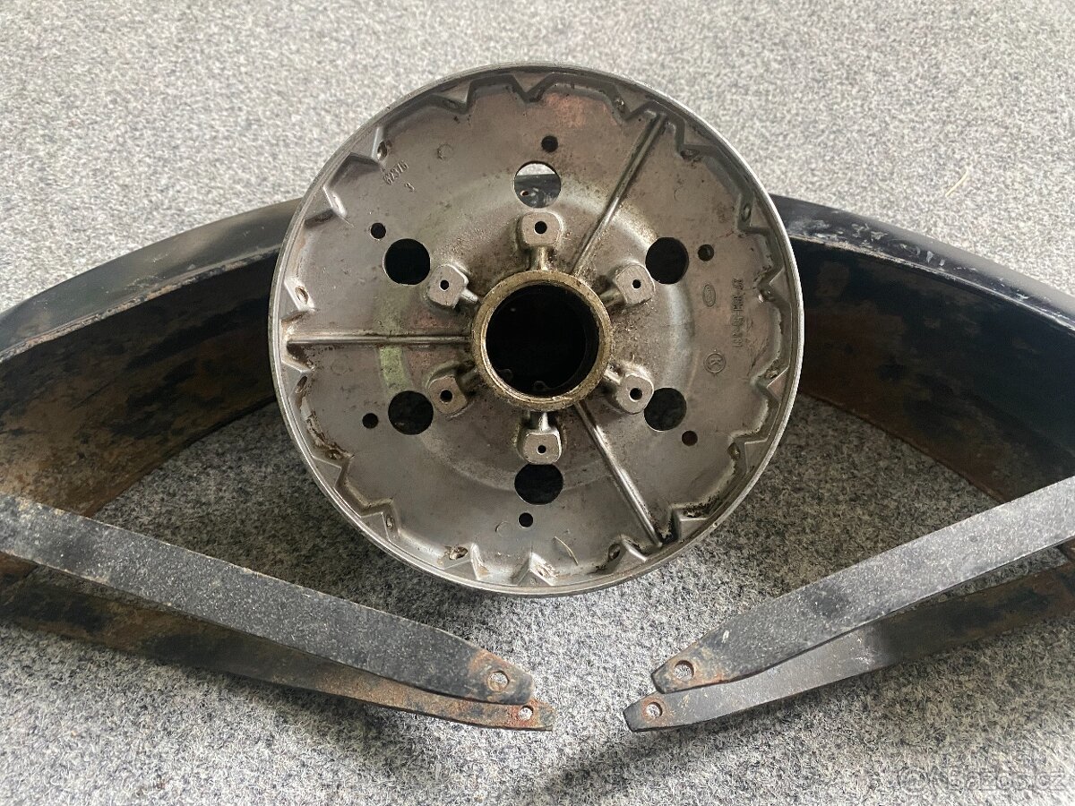 náhradní díly jawa čz blatník střed kola - 14