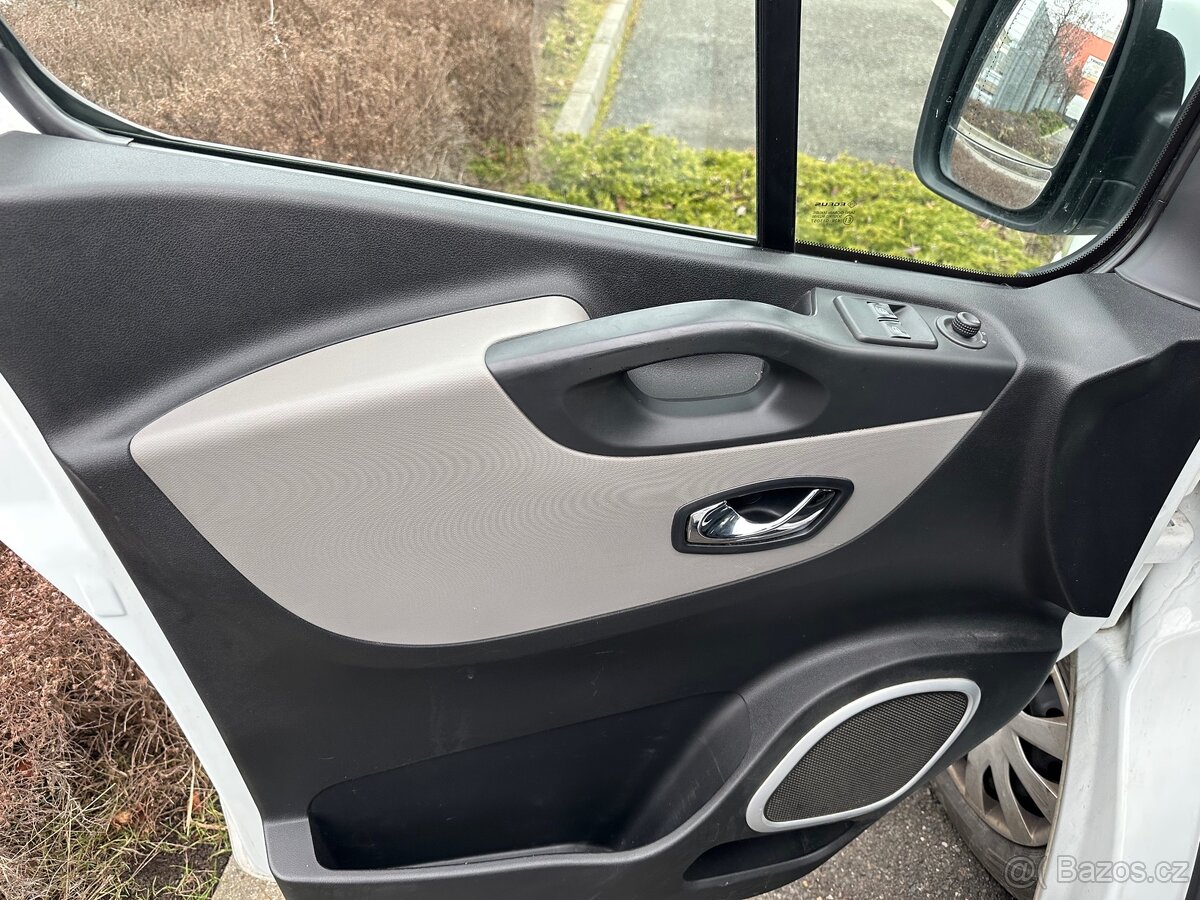 Renault Trafic 1.6 dCi – 9 míst 2017 - 14