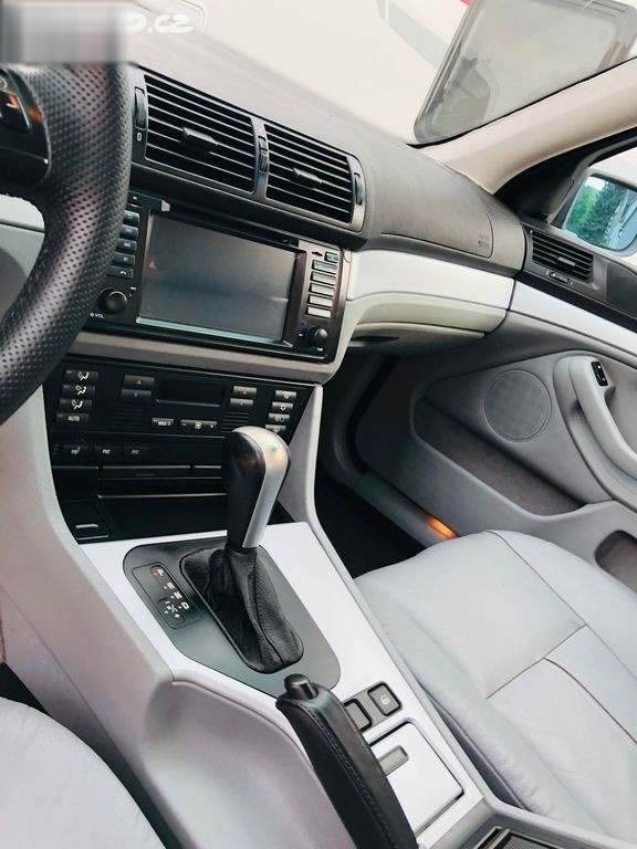 BMW ŘADA 5, E39 540I - 14