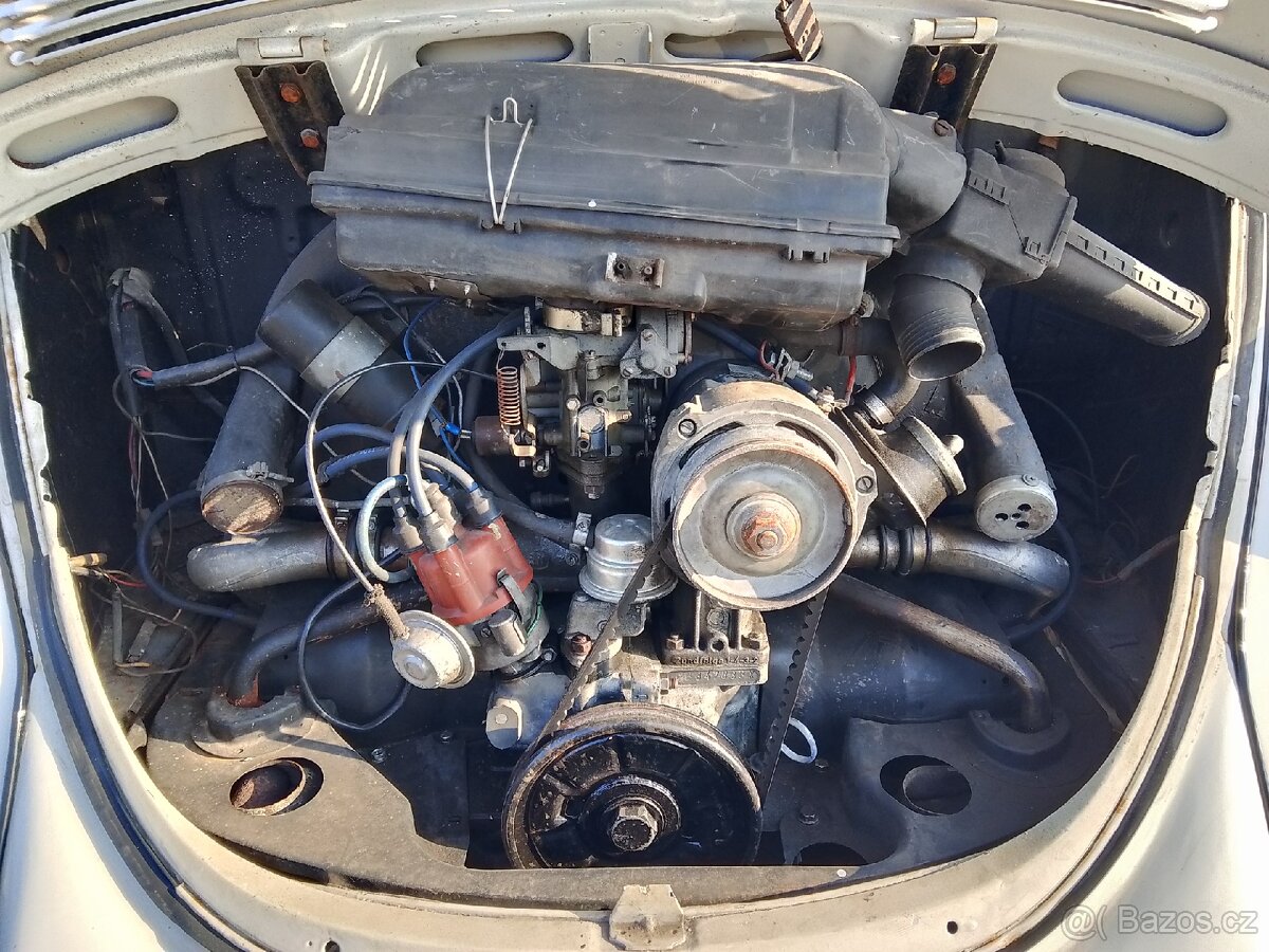 VW brouk Cabrio 1.6 - 14