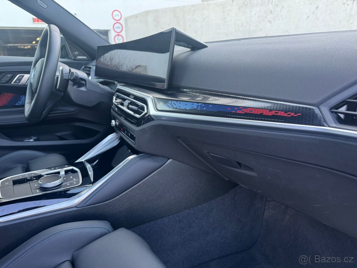 BMW M240i xDrive - 14