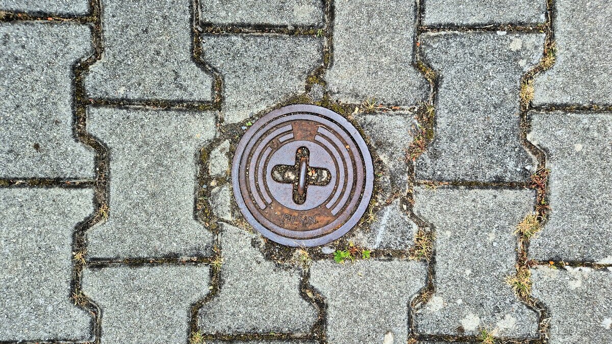 Stavební pozemek v Praze 16 - 14