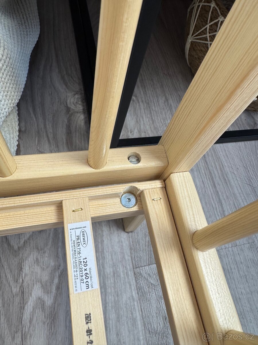 Dětská postýlka + rošt + matrace - 14