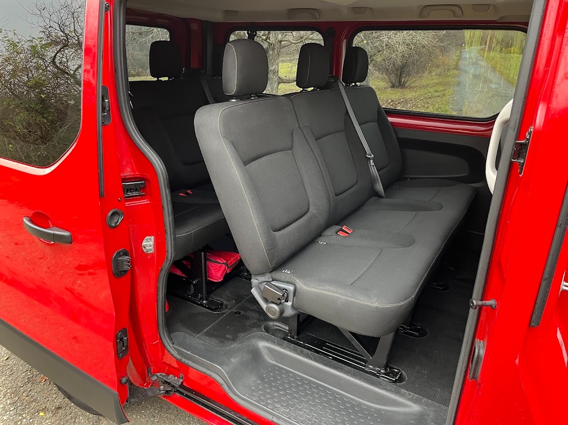 Renault Trafic 1.6 dci 9 míst, 3/2019 - 14