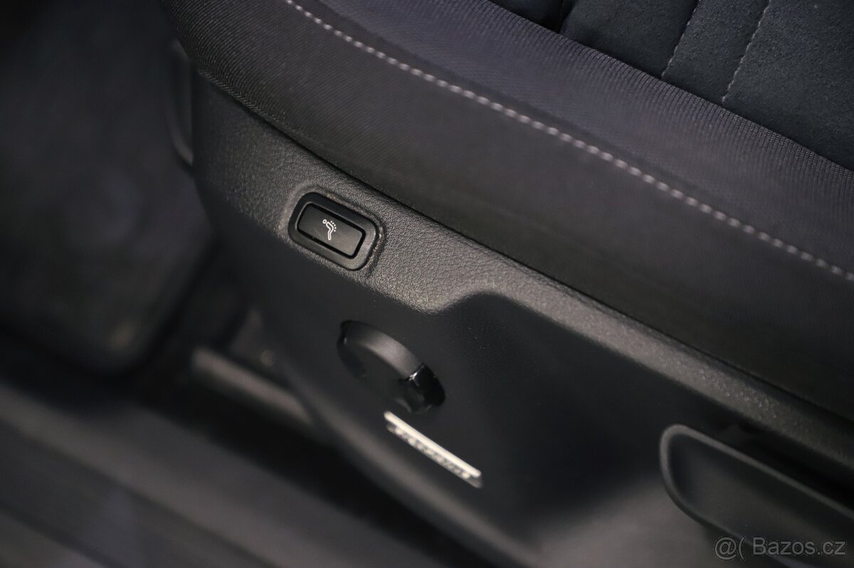 VW Touran Comfortline 2.0TDI 110kW DSG - záruka Autodraft - 14