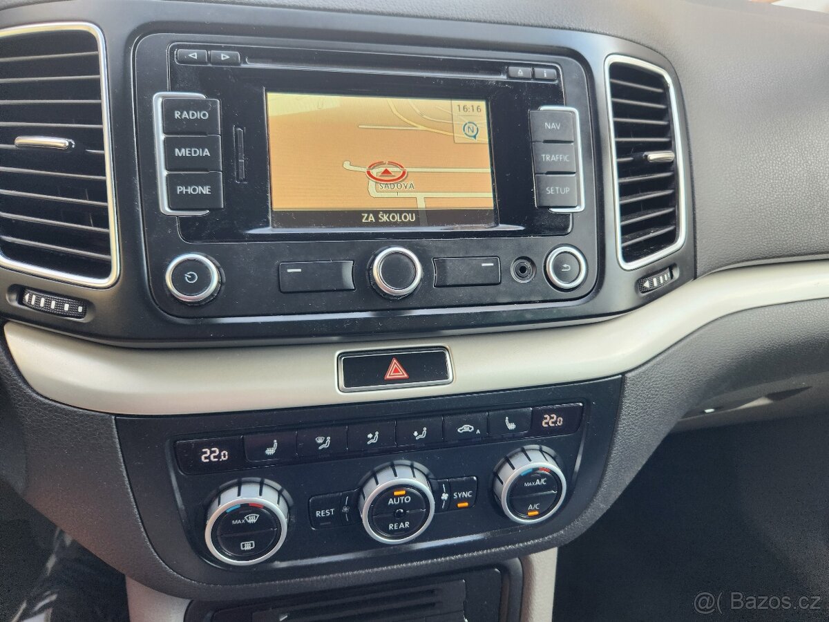 Alhambra DSG 6/2015, 2.0TDI 103kw 156000km, 7 míst, Navi - 14