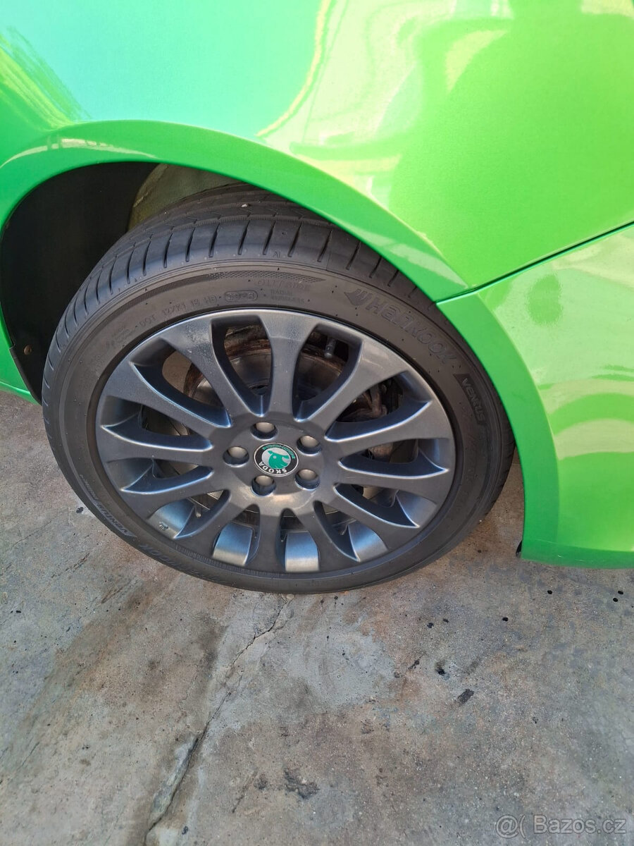 Škoda Fabia 1.2 TSI 63KW STYLE. 4 VÁLEC - 14