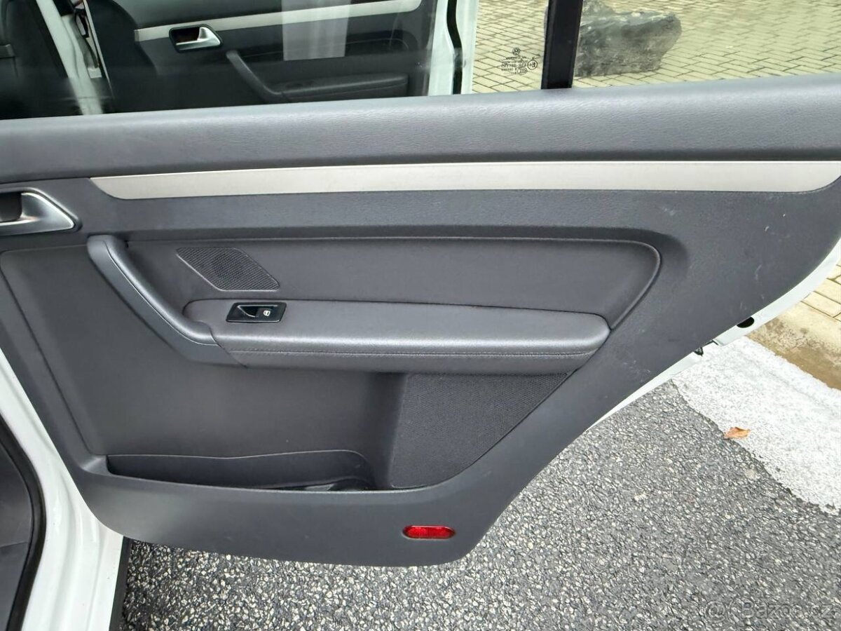 TOURAN CROSS 2.0 TDI - 14