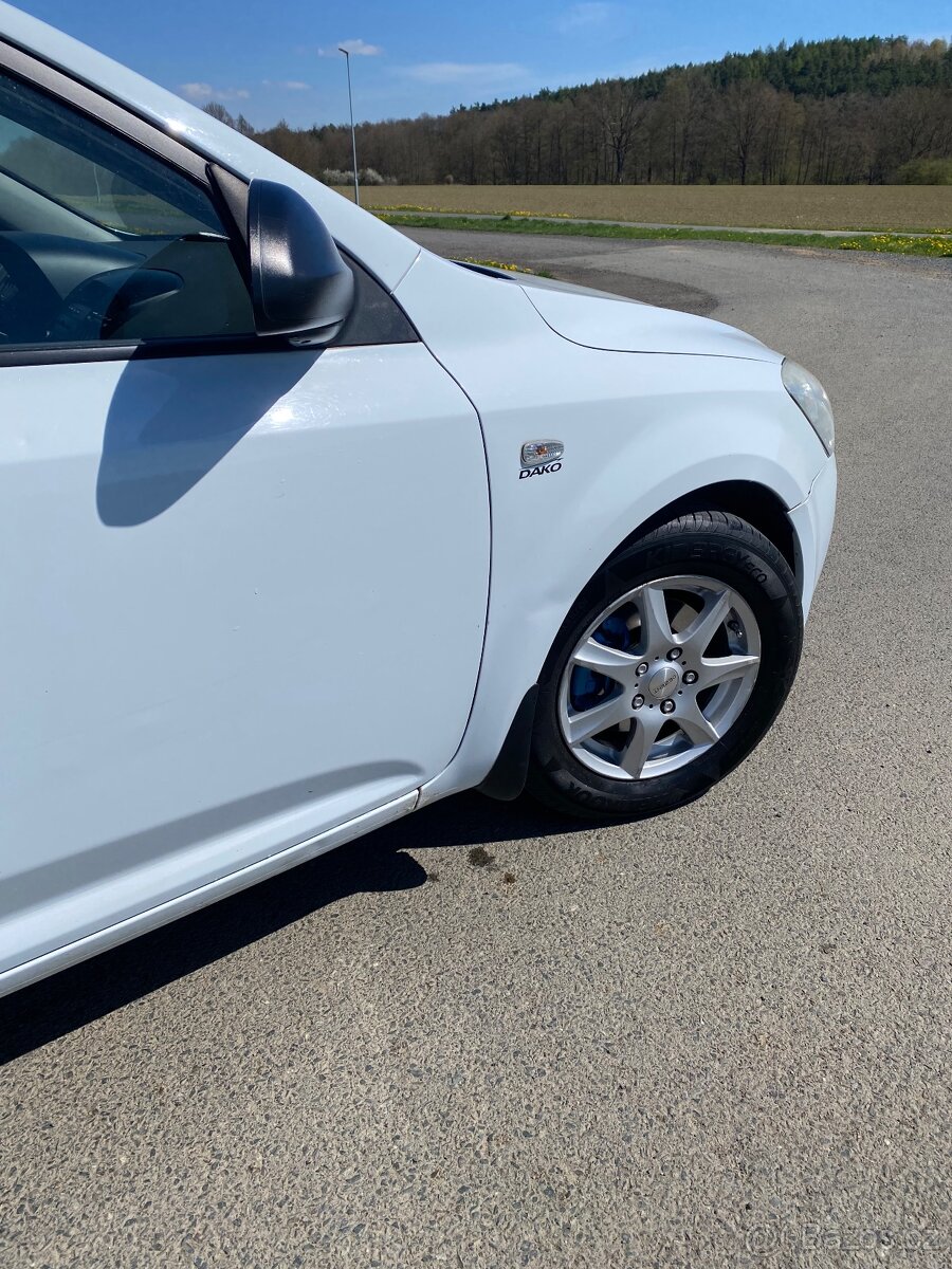 Kia ceed 1,4 combi 2009 - 14