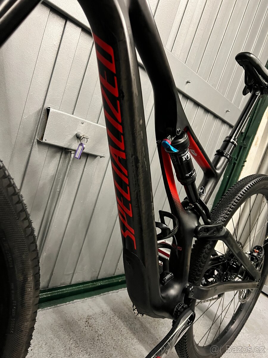 Trailové karbonové kolo Specialized Stumpjumper 29" - 14