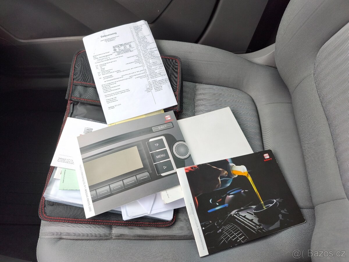 Seat Alhambra 2,0 TDi rok 2011 7míst - 14