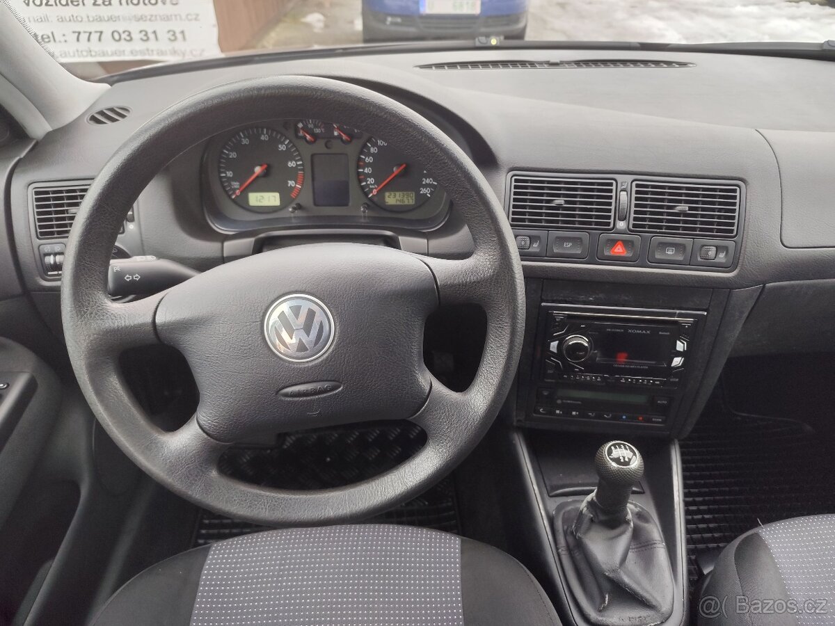 VW Golf IV Variant 1.6,16V,77kw.R.V.2/2003.Km 231 300 - 14