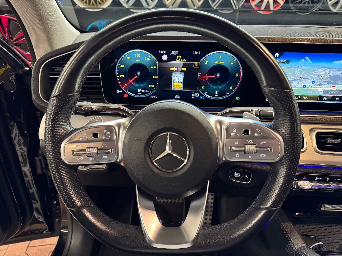 Mercedes-Benz GLE 300d 4MATIC AMG ČR DPH - 14
