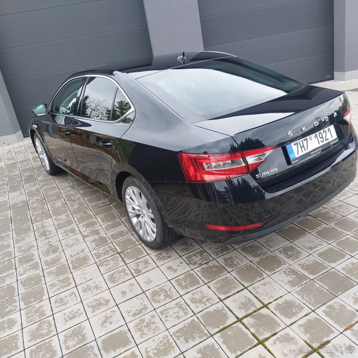 Škoda superb 2.0tdi-110kw-129.000km - 14