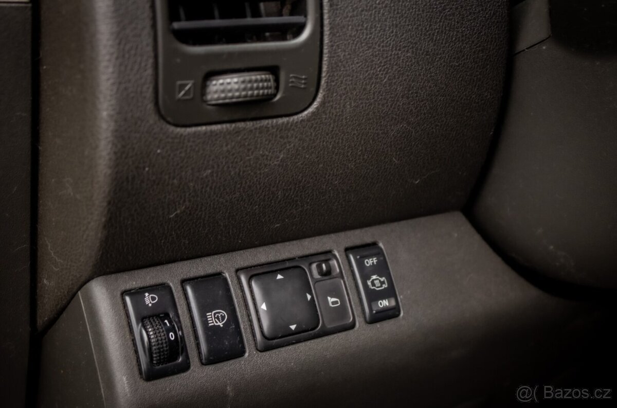 Nissan Pathfinder 2.5 dCi – 128 kW - 14