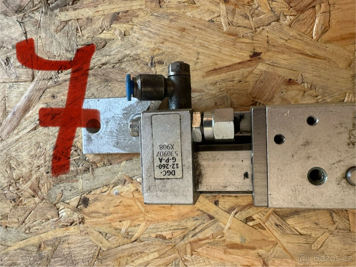 Lineární vedení s pneumatickým posunem - 14