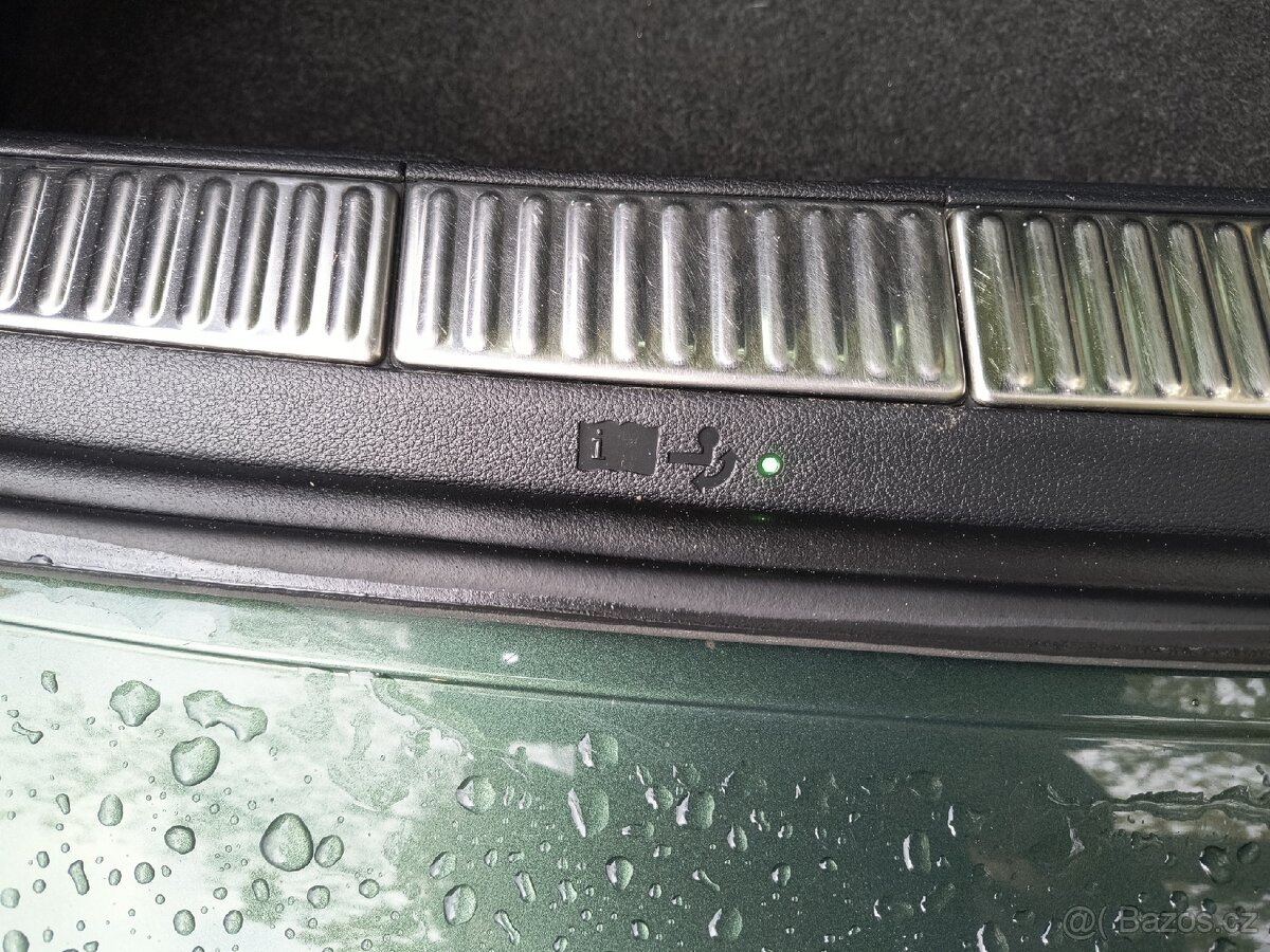 Škoda Superb combi Scout 4x4 - 14