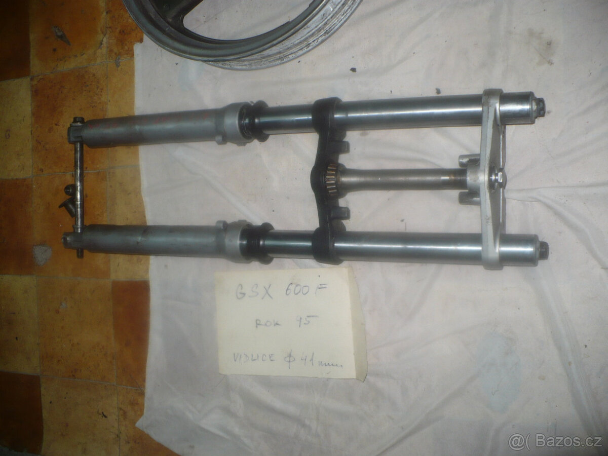 suzuki Gsx 600/750 f r. 95/00 -díly - 14