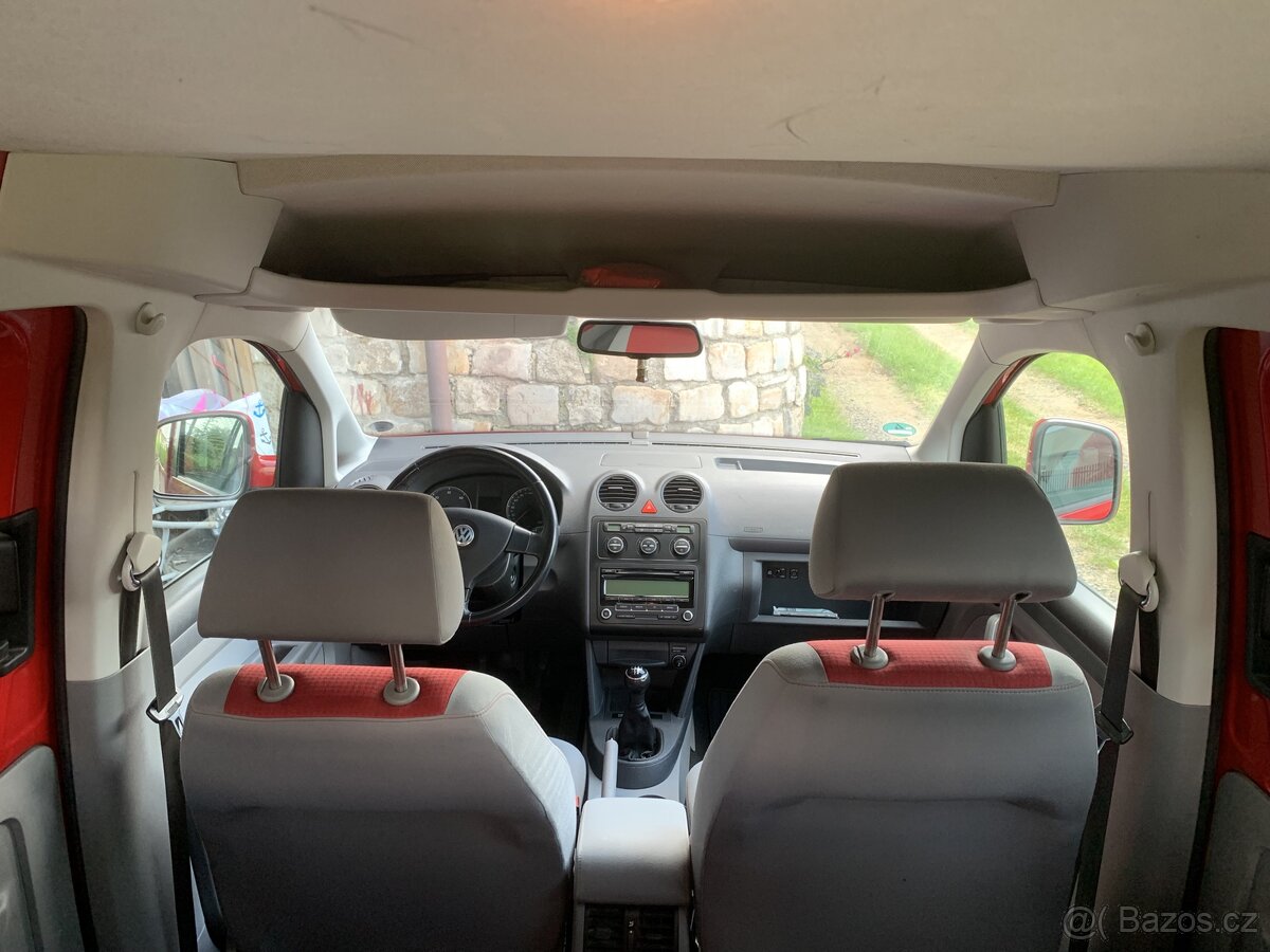 VW Caddy 1.9 tdi Life nové rozvody - 14