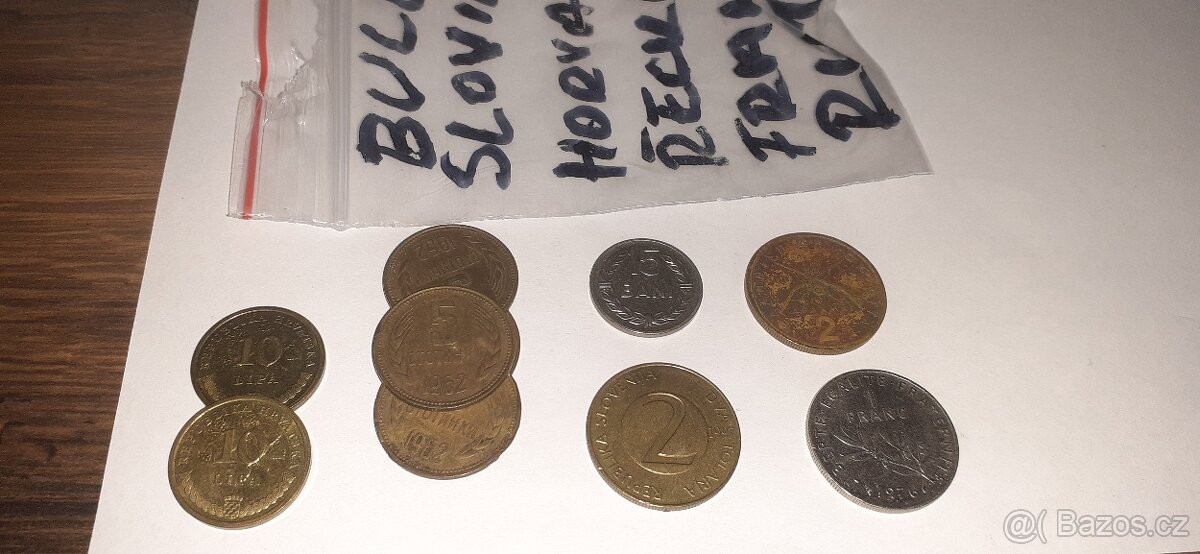 MINCE,BANKOVKY,ETIKETY KRABIČEK OD SIREK - 14