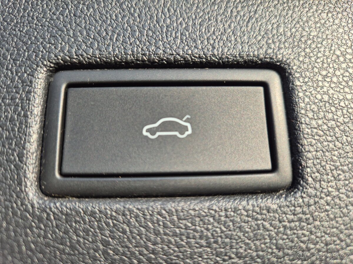 Volkswagen Tiguan 2.0 TDi 110kw DSG R-LINE 2022 ZÁRUKA - 14