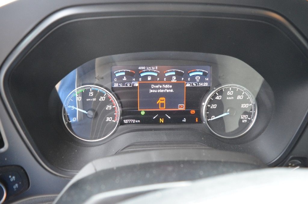 Tahač návěsů FORD F-MAX - 14