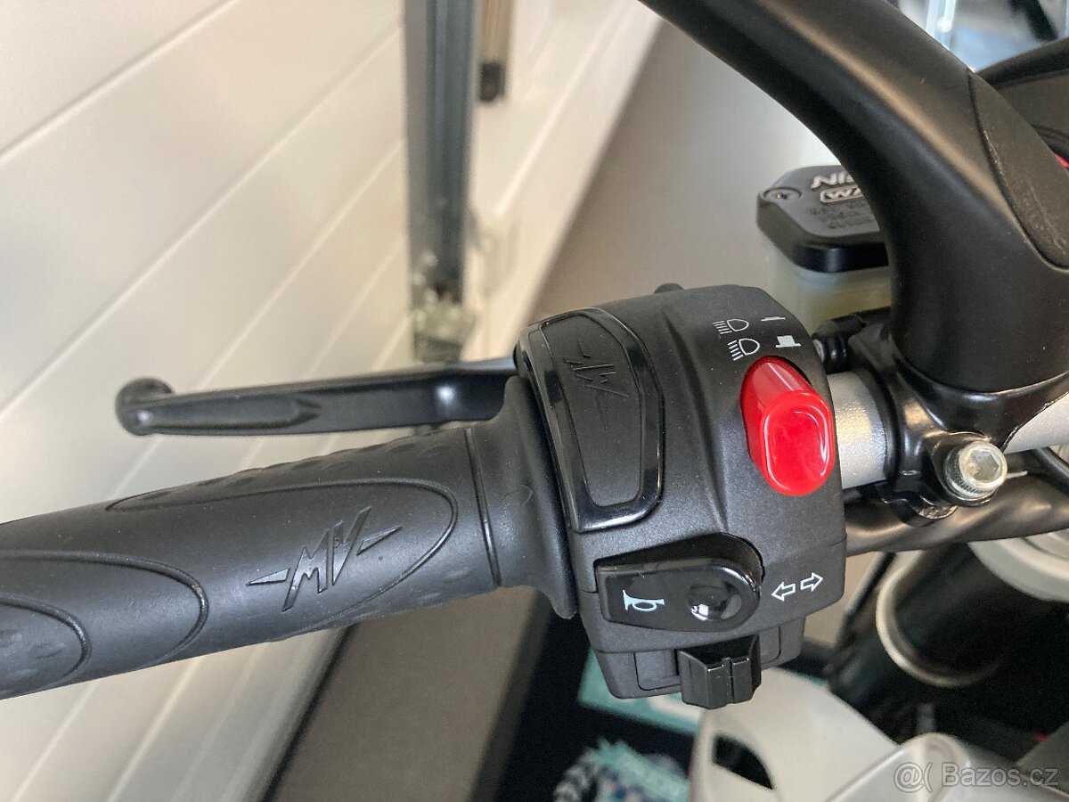 MV AGUSTA Brutale 1090 RR - 14