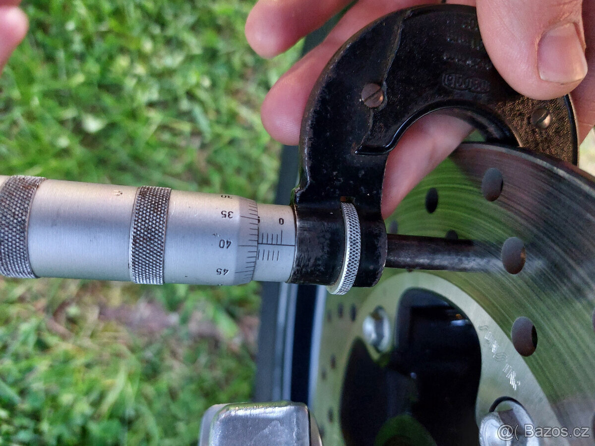 APRILIA Tuono 1000 R - 14