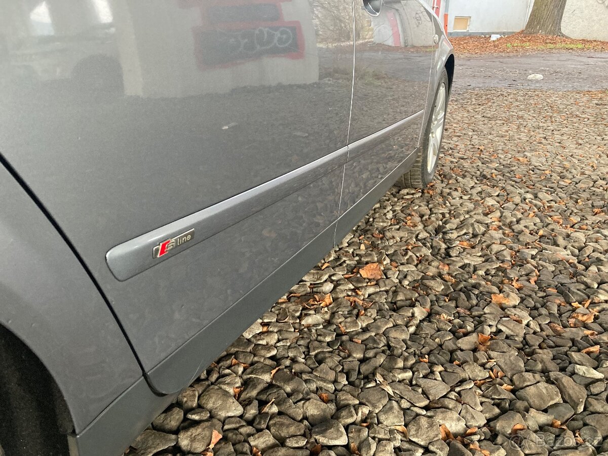 Audi a 4 b6 S-line - 14